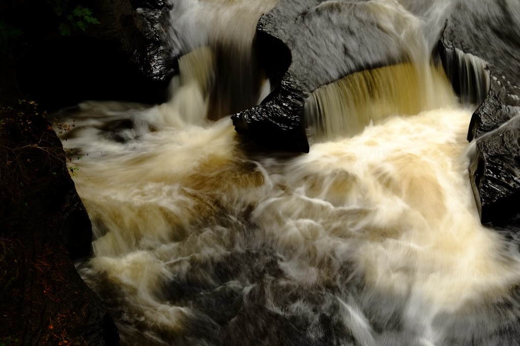 Waterfall example 1, ©BobGrzesiak | Great Lakes Photo Tours